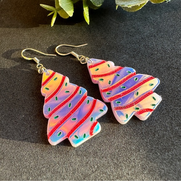 Christmas Tree Cake Earrings - Picture 4 of 7